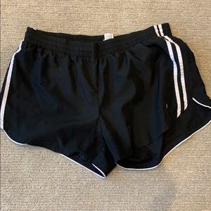 Danskin Large Black Athletic Shorts